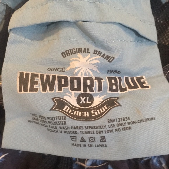 XL Aloha Vibe swim trunks in time for Labor Day - Picture 3 of 3